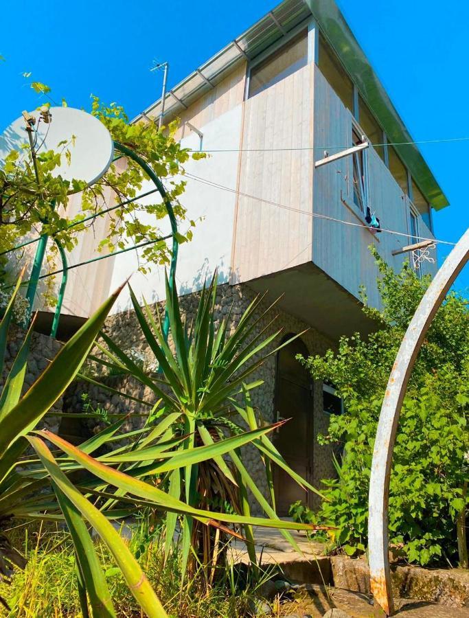 Green Garden Hotel Dilijan Exterior foto